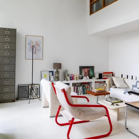 Stylish 2bd With Balcony Belleville 巴黎